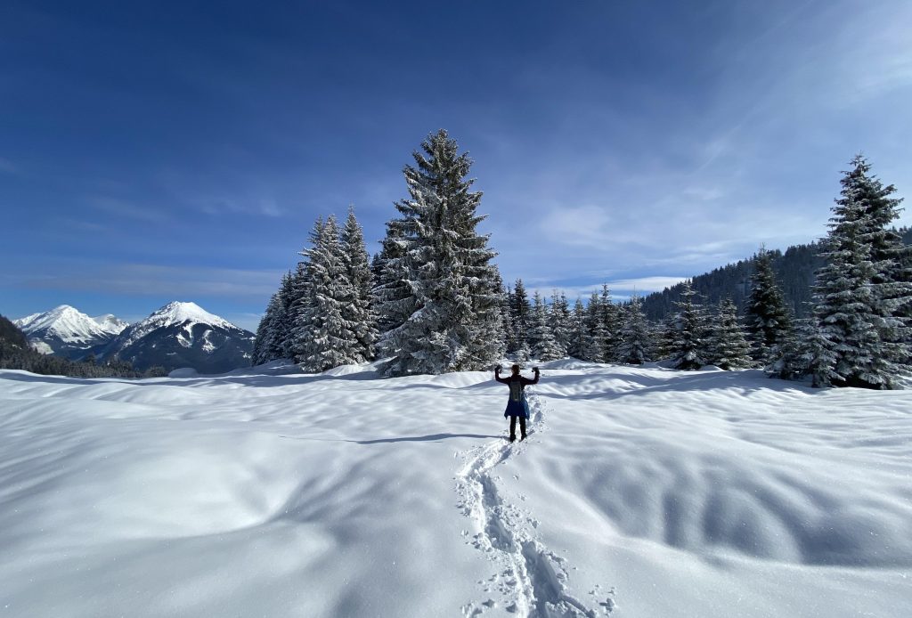 ben-snow-hike